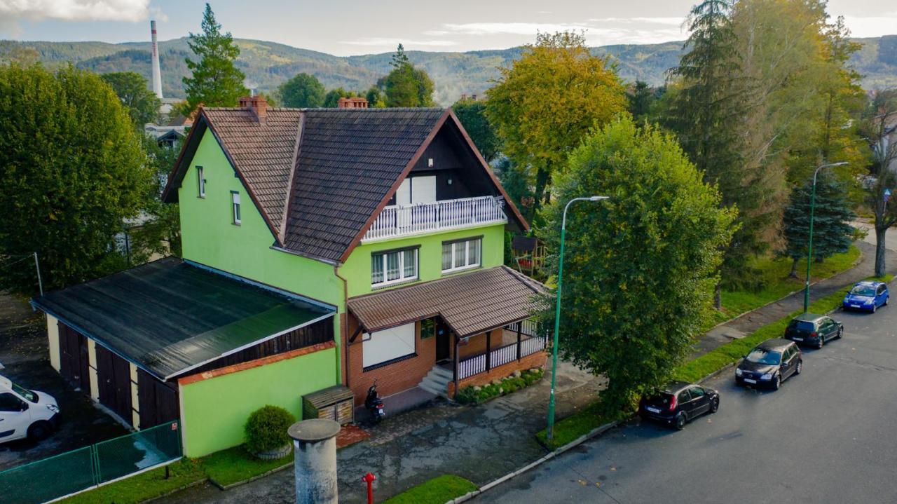 Villa Dom Do Wynajecia Lena Kowary Exterior foto