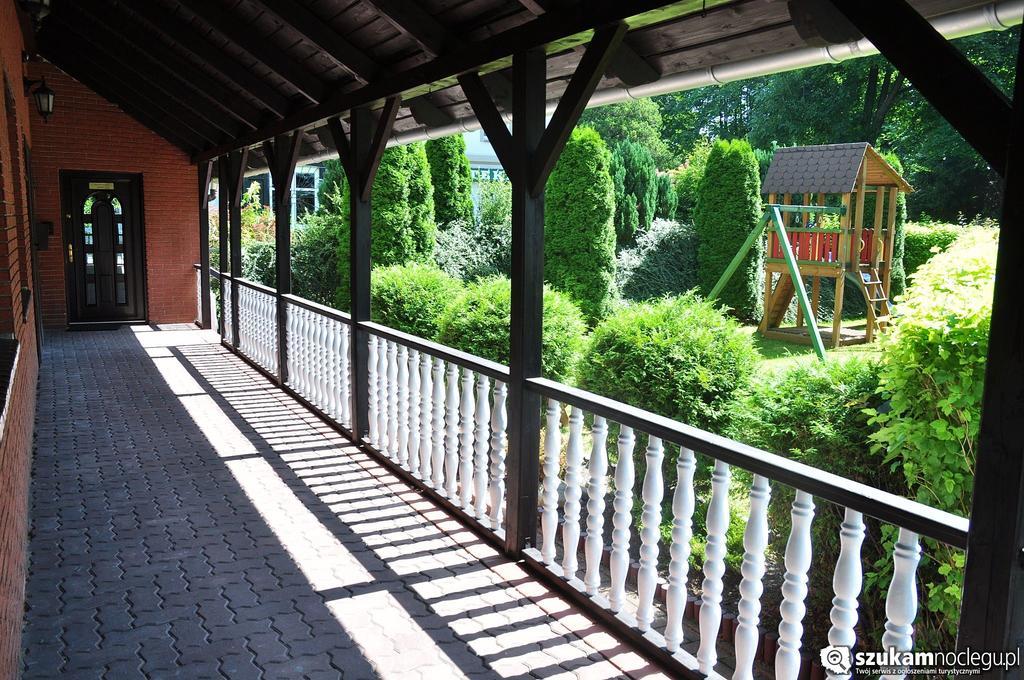 Villa Dom Do Wynajecia Lena Kowary Exterior foto